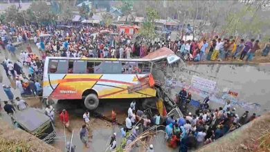 মাদারীপুরের শিবচরে সড়ক দুর্ঘটনায় ১৯ বাসযাত্রীর মৃত্যু