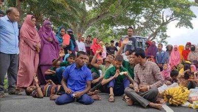 নাটোরে প্রতিবন্ধীদের অনুষ্ঠানস্থল ভাংচুর, প্রতিবাদে ২ ঘন্টা সড়ক অবরোধ