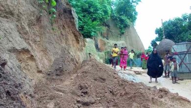 খাগড়াছড়ির বিভিন্ন স্থানে পাহাড় ধস