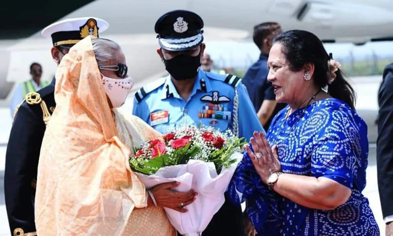 মোদির শপথে যোগ দিতে দিল্লিতে পৌঁছেছেন প্রধানমন্ত্রী